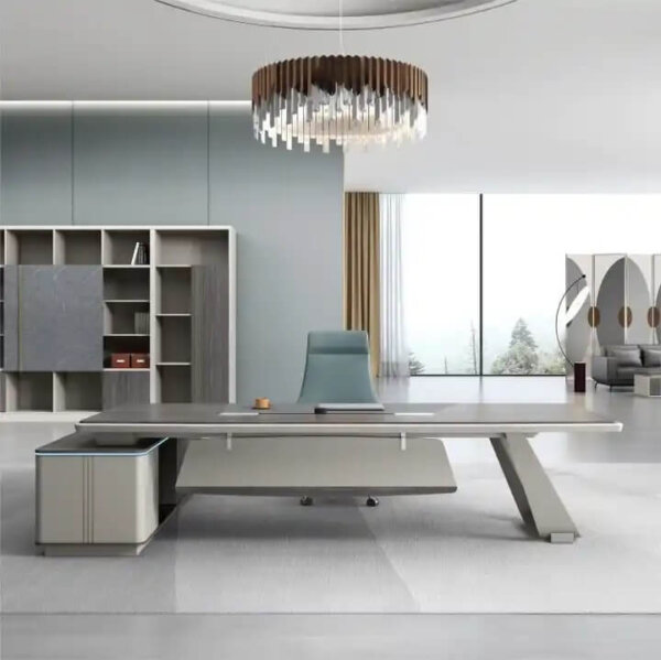 Wholesale office furniture in Ajman – Bulk office desks, chairs, and workstations available at competitive prices